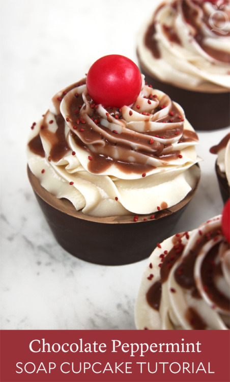  These soap cupcakes are inspired by the classic combination of chocolate and mint. 