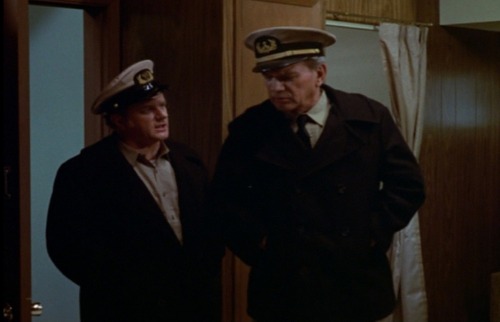 Doomsday Voyage (1972) -Charles Durningas Jason’s First Mate RobsonI don’t know why, but I love 
