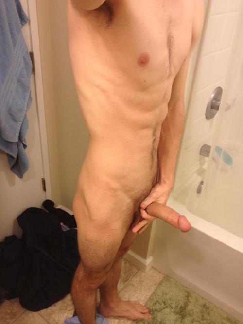 bodybuildermancollection:  http://bodybuildermancollection.tumblr.com/