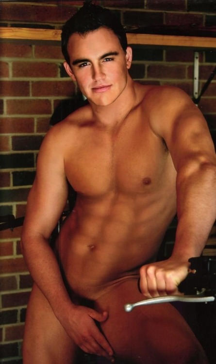 stefanpoison:  Sexy man