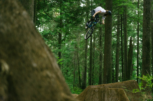 brycepiwek: Late summer evening at the jumps with nicktingren onlymtb