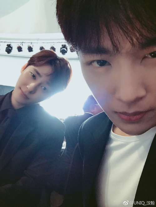 UNIQ_汶翰: @YHmusic-李祥圭 李哥新婚快乐，幸福美满，子孙满堂，百年好合，万事如意，还有一圭先生放轻松点Brother Li, Happy Wedding, be happy, have