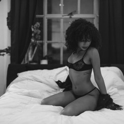 martin-depict:“Bed Time Pt.3” || Model: