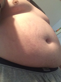 fatguy1996:  I tried shaving my belly, I’m not sure how I feel about it.  