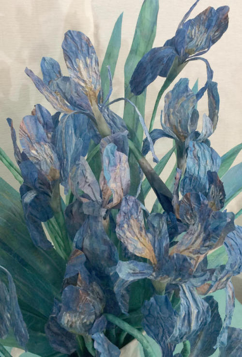 Paper Flower Kit Celebrates Van Gogh’s Irises PaintingCelebrate the beauty of Van Gogh’s