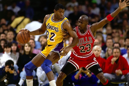 bobbycaputo:    Capturing Basketball’s Greatest Moments  If you caught the NBA Finals last week, you know it’s the biggest event of the year in American professional basketball. It’s also the most important time of year for Andrew Bernstein, the