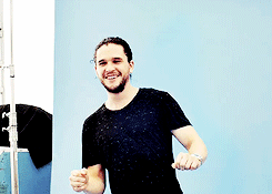  Happy 28th birthday Kit Harington ! (December 26th) 