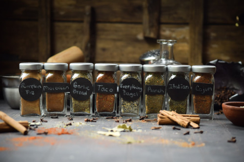 foodffs:  Homemade Spice MixesReally nice recipes. Every hour.Show me what you cooked!