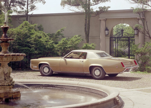 coloursteelsexappeal: 1969 Cadillac Fleetwood Eldorado