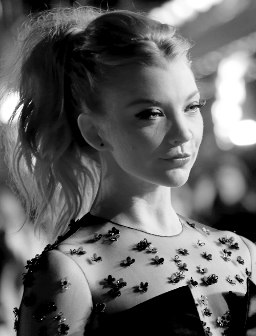 kissedbyflames:  Natalie Dormer attends the world premiere of Mockingjay Part 1 in