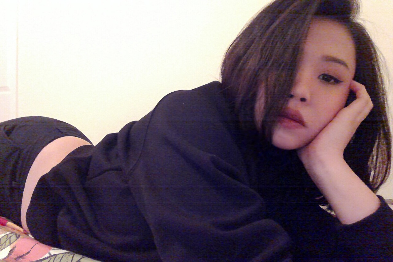 yokimmi:  look at that webcam quality 