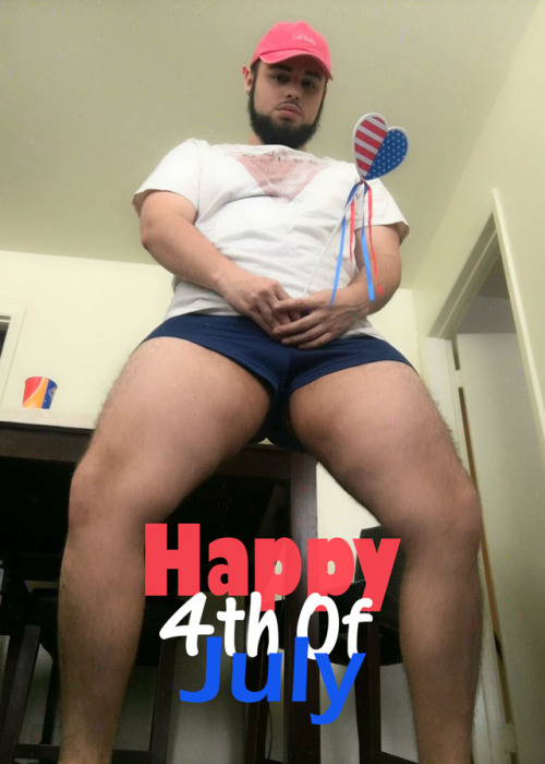 Happy 4th of July from Thickums EntertainmentEnjoy your day beating your dick off to 18+ full length