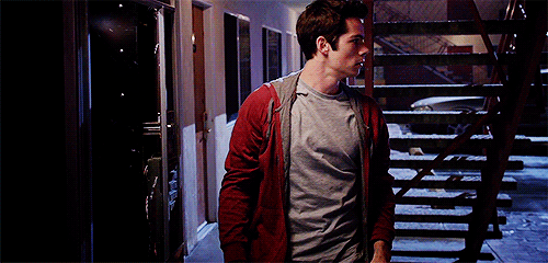 hoechloin:little red riding hoodie