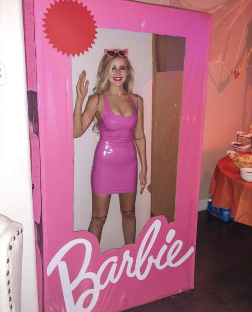 Porn Pics Barbie girl 😍