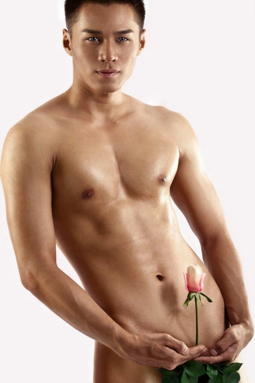 singa61:  Only Asianhttp://singa61.tumblr.com/ 