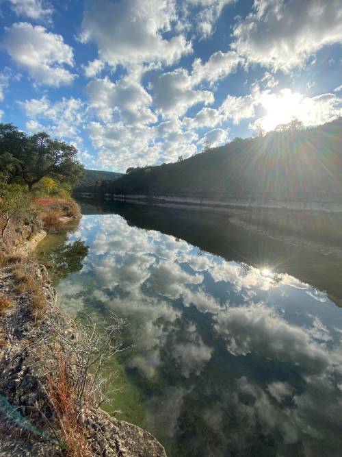 (via Texas Hill Country : TexasViews)