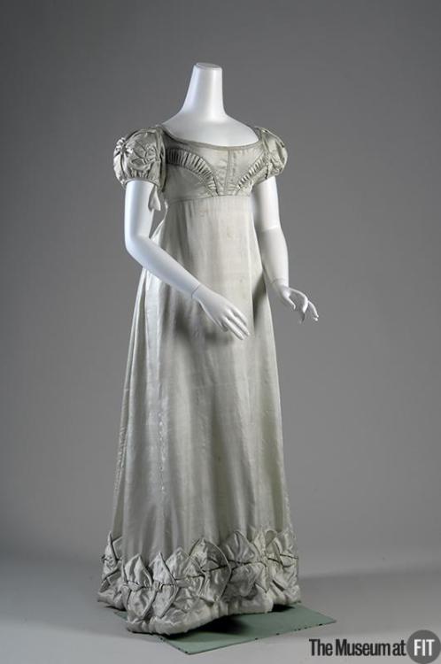 omgthatdress:Evening Dress 1818 The Museum at FIT 