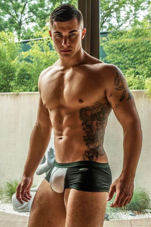 UndieDude