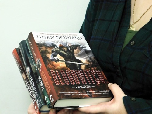 torteen:Happy #WitchlandsWednesday! Everyone’s read Bloodwitch by now, right? We’re