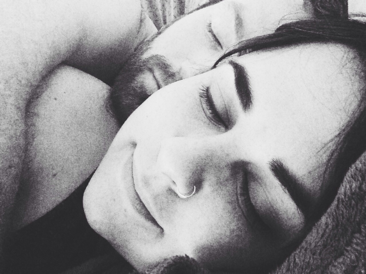 treeometry:Triad in bed. It’s so wonderful to be in love like I am. I have such