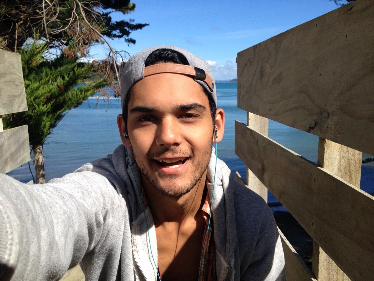 princetide:  Candids of me from my Easter in th Bay of Islands 😁