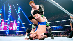 fishbulbsuplex:  Sheamus vs. Wade Barrett