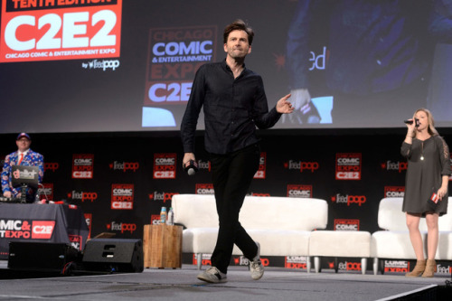 buffyann23: More pics from David Tennant’s panel at Chicago Comic Expo 03/24/19 - via getty images