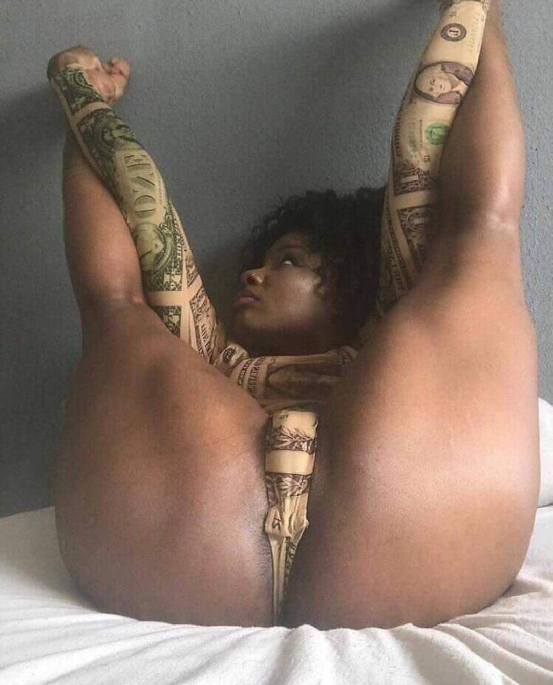 junkyardindafrontyard:  dat money monkey