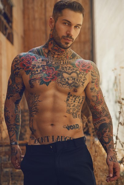 hes so fucking hottt