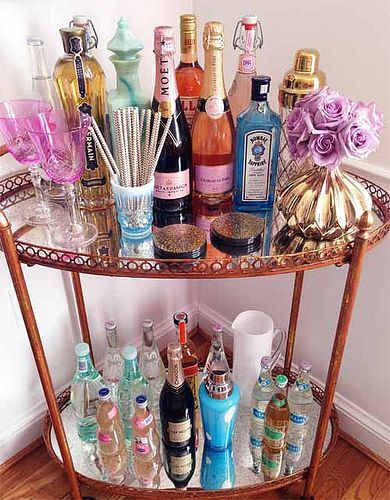 thedecorista:never too early for a cocktail 
