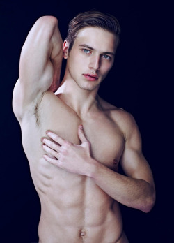 Fashion-Nude-Model-Boys:  Jules Raynal 