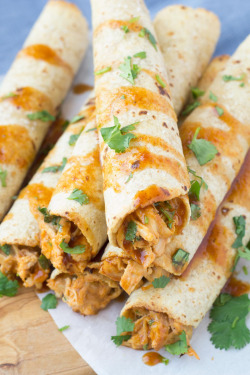 verticalfood:Honey BBQ Slow Cooker Chicken Taquitos