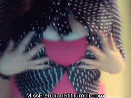 missfreudianslit:  What is Miss Fiona wearing today? Let’s talk dirty on the phone,