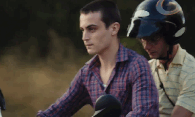 f4db7f13c183489f82df9ca6c25e1caf4ef2aa7e.gifv