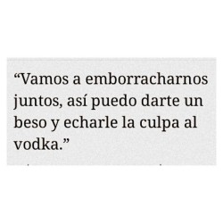 mi-diario-adolescente:  #vodka #besos #tu