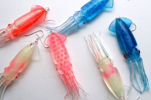 grungeforfun:  SQUID EARRINGS!