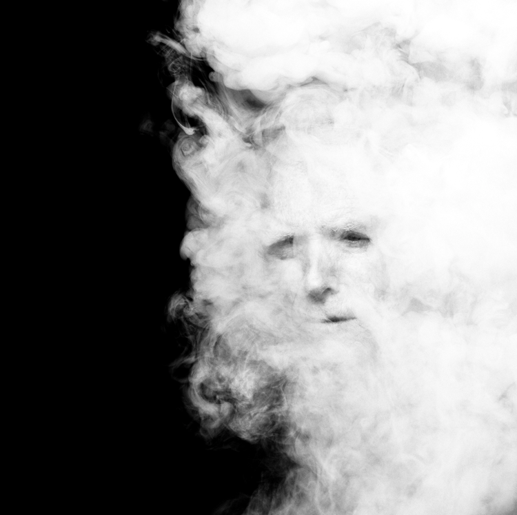 photojojo:  When it comes to celebrity portraits, photography duo Inez van Lamsweerde