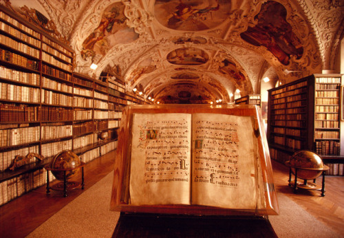 unearthedviews: CZECHOSLOVAKIA. Prague. Library of Strahov monastery. 1992. © Bruno Barbey/Magnum Ph