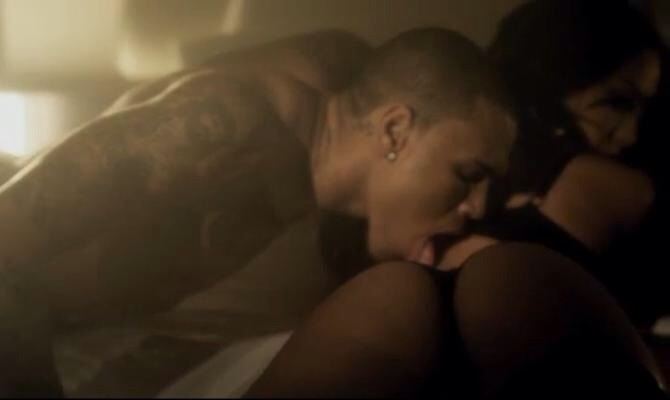 celebrixxxtiez:  Chris brown
