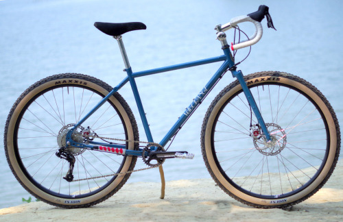 cyclehaul:  French Divide Fantasy Bike #5 : Velo Orange Piolet. From the american bike company that 