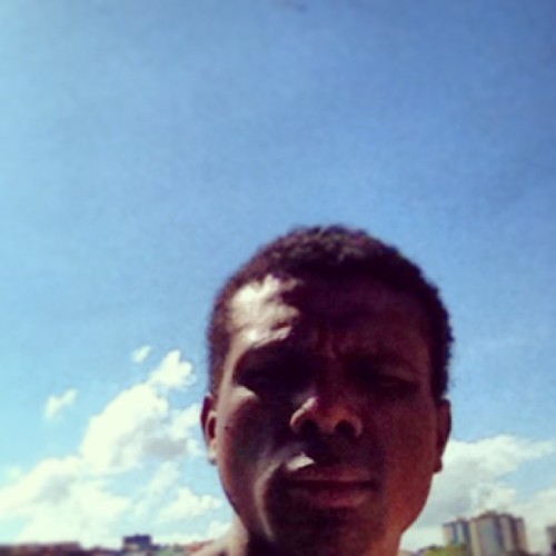Dia Lindo De Que Continue Assim!!! #sol #calor #day #beautiful #dia #sun #sky #bluesky #me #boy #black