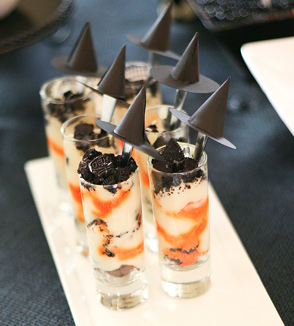 foodiebliss:  Bewitching Perfectly Poisonous ParfaitsSource: Frog Prince Paperie