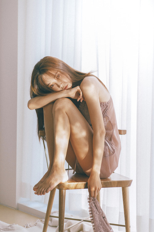 korean-dreams-girls: Park SooYeon - December 07, 2018 Set