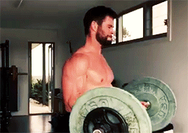 chrishemsworthgifs:chris hemsworth’s work out via instagram.  