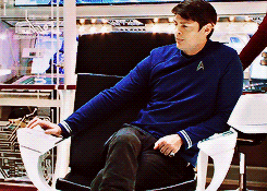 shewhodreamsofthe-enterprise:  This will forever be my favorite gif image of Bones. source: (x) 