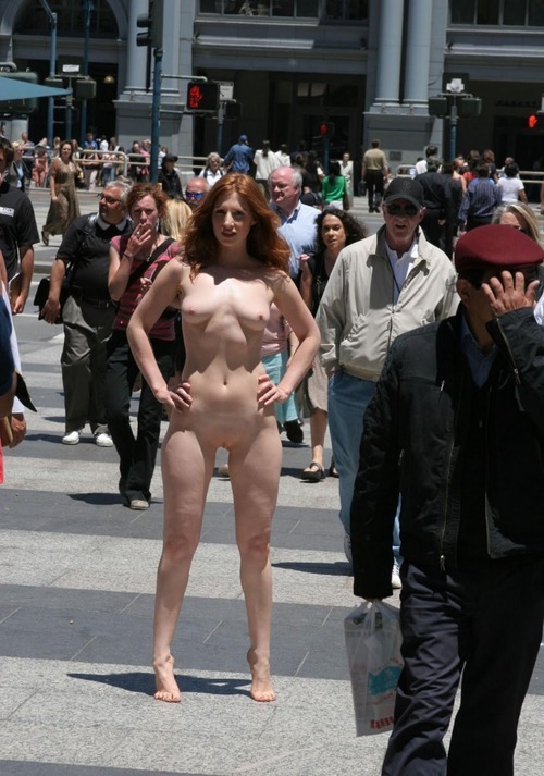 getnakedeverybody:Follow me for more public exhibitionists: http://getnakedeverybody.tumblr.com/