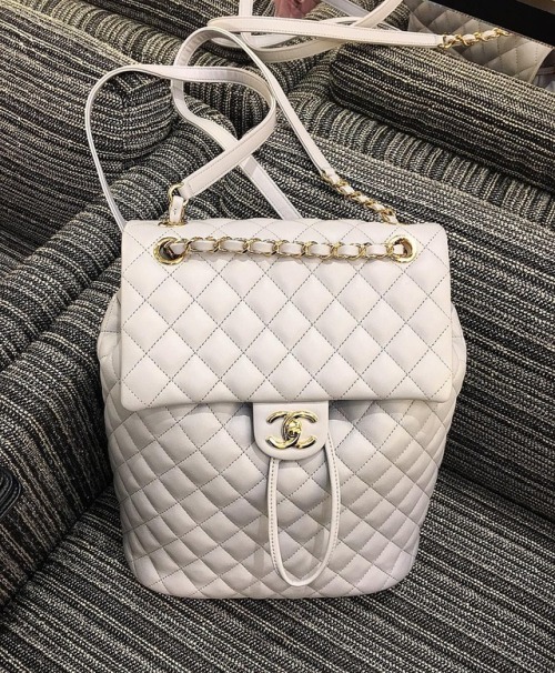 chanel purse