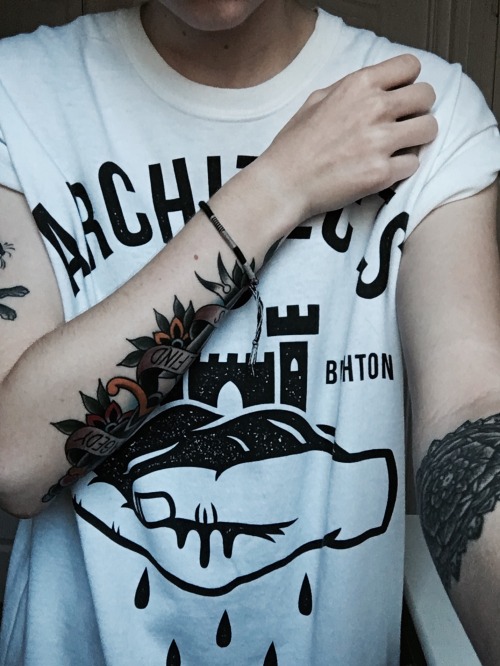 fxckingpigs:  tat spam 