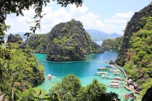 breathtakingdestinations:Coron - Philippines (by Trevor Claringbold) 