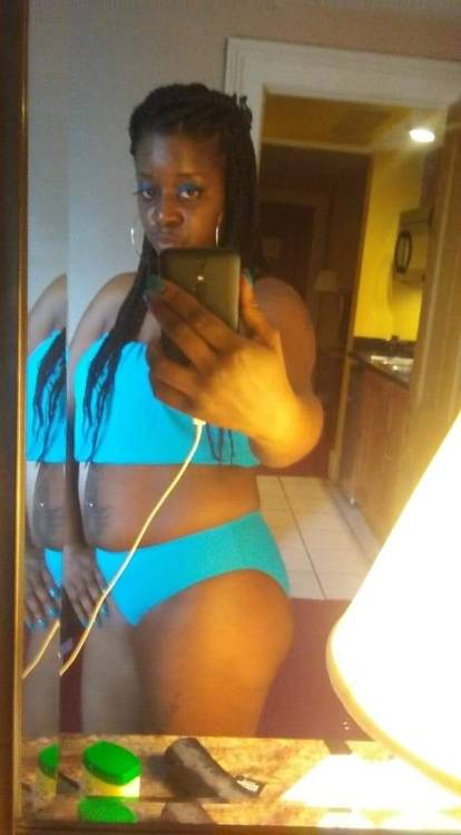 shauntesha crisler and her friend
